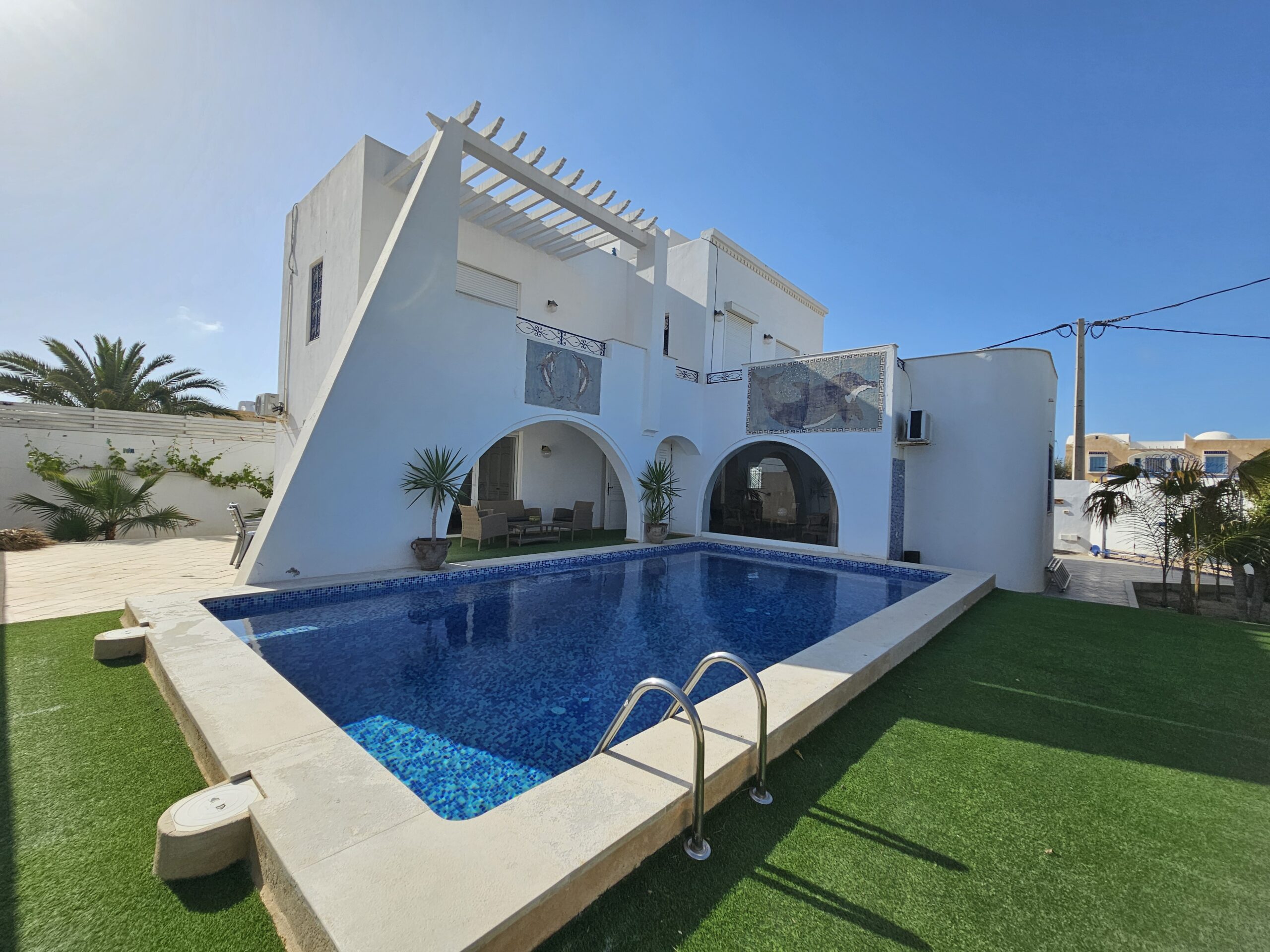 Réf: LN001 LOCATION PAR NUITEE VILLA AVEC PISCINE